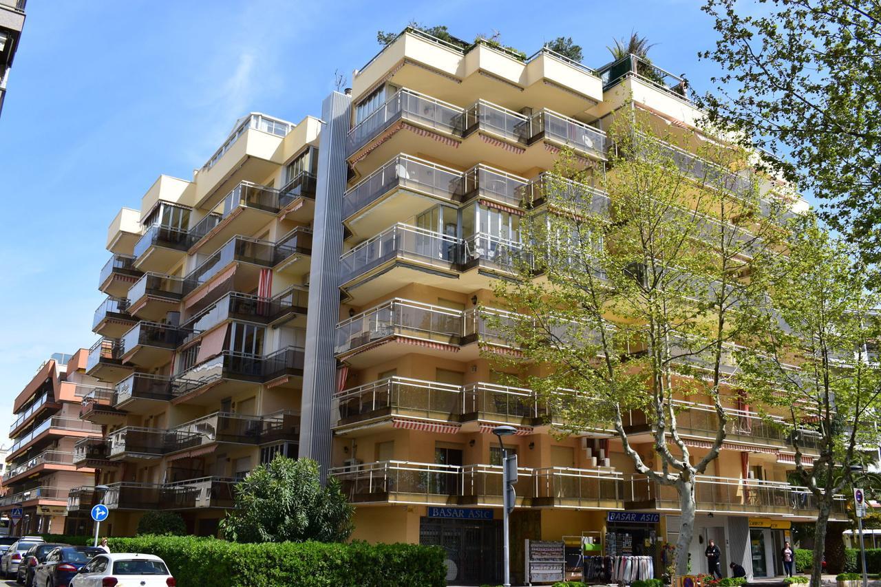Differentflats Palafox Apartment Salou Exterior photo